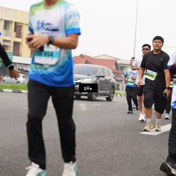 Runner Photo 7249117