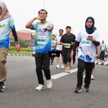 Runner Photo 7249153