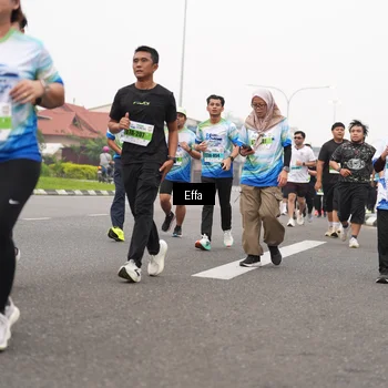 Runner Photo 7249235