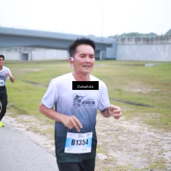 Runner Photo 7249367
