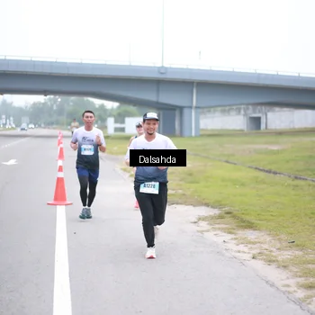 Runner Photo 7249377