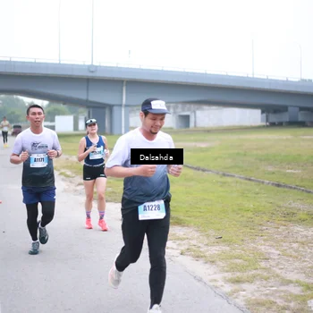 Runner Photo 7249379