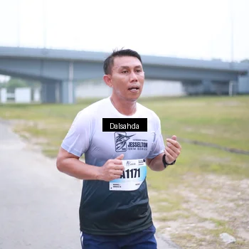 Runner Photo 7249391