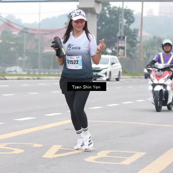 Runner Photo 7249395