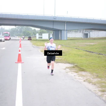 Runner Photo 7249409