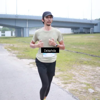 Runner Photo 7249412