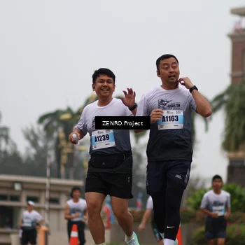 Runner Photo 7249507