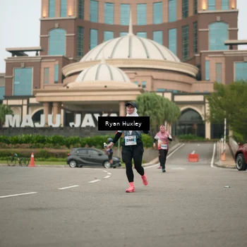 Runner Photo 7249568