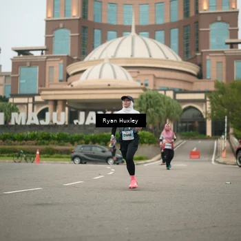 Runner Photo 7249604