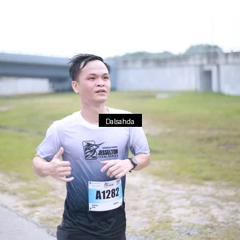 Runner Photo 7249619