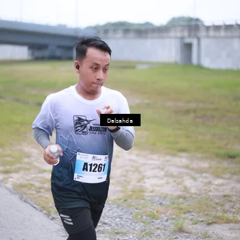 Runner Photo 7249650