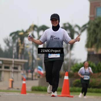 Runner Photo 7249682