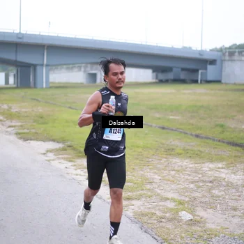 Runner Photo 7249703