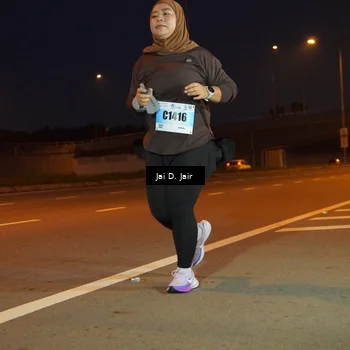 Runner Photo 7249732