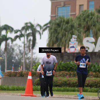Runner Photo 7249771