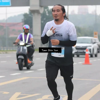 Runner Photo 7249806