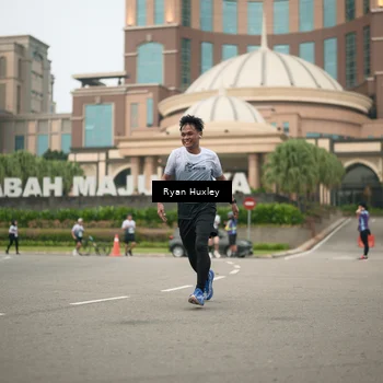Runner Photo 7249848