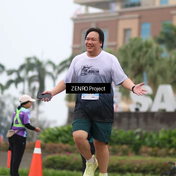 Runner Photo 7249911