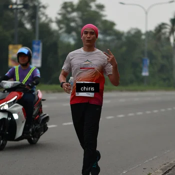 Runner Photo 7250003