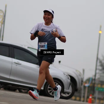 Runner Photo 7250009