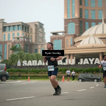 Runner Photo 7250140