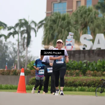 Runner Photo 7250272