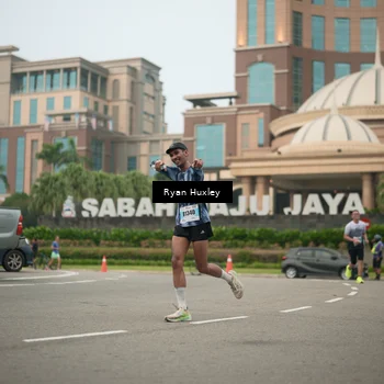 Runner Photo 7250312