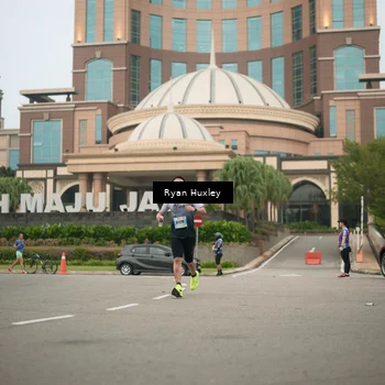 Runner Photo 7250334