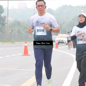 Runner Photo 7250370