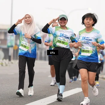 Runner Photo 7250375