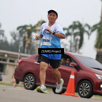Runner Photo 7250399