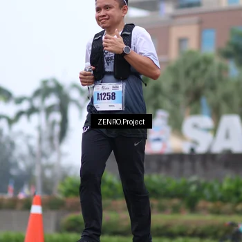 Runner Photo 7250402