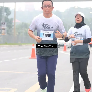 Runner Photo 7250434