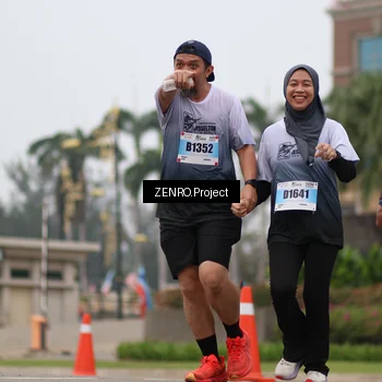 Runner Photo 7250441