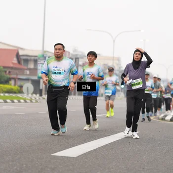 Runner Photo 7250443