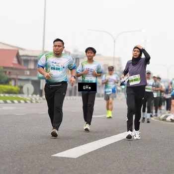 Runner Photo 7250446