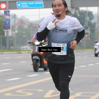 Runner Photo 7250454