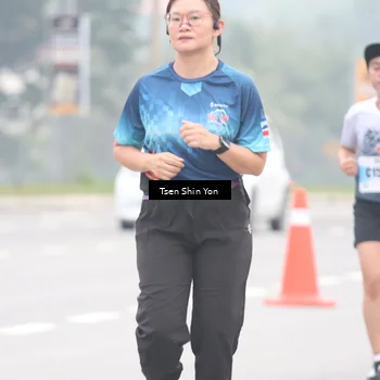 Runner Photo 7250456