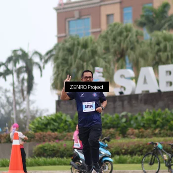 Runner Photo 7250502