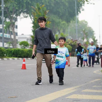 Runner Photo 7250554