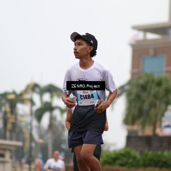 Runner Photo 7250571