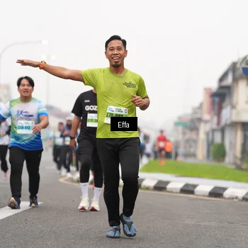 Runner Photo 7250605