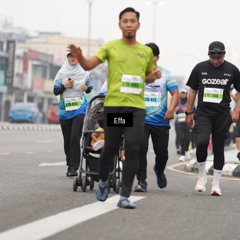 Runner Photo 7250650