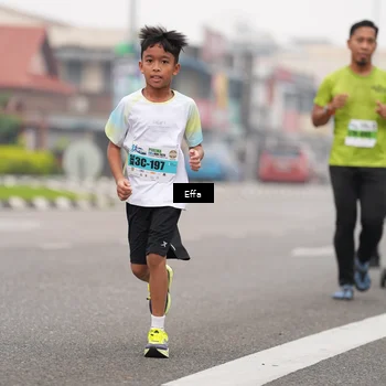 Runner Photo 7250668