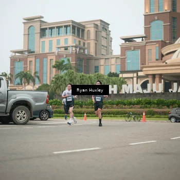 Runner Photo 7250677
