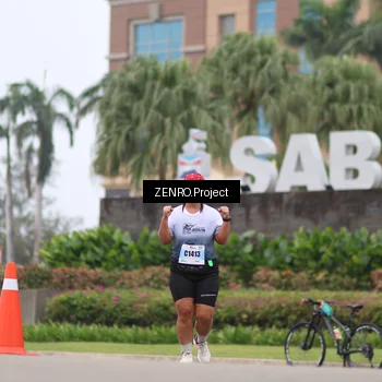Runner Photo 7250777