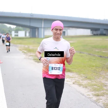 Runner Photo 7250839