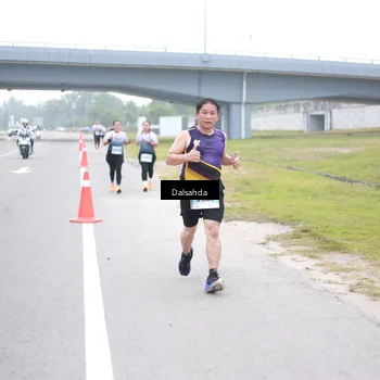 Runner Photo 7250843