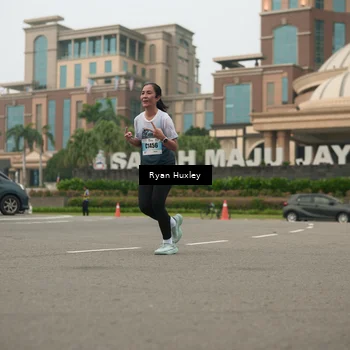 Runner Photo 7250881