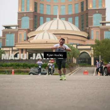 Runner Photo 7250888